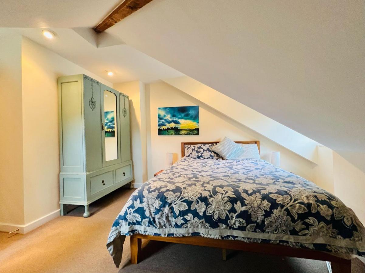 Dapps Hill Haven - Between Bristol And Bath, Both 9 Mins By Train! Keynsham Eksteriør bilde