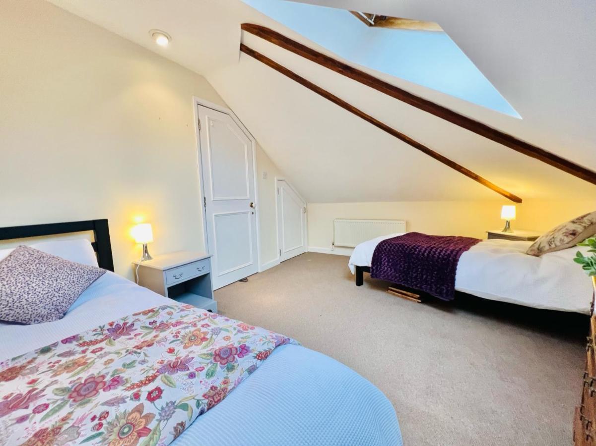 Dapps Hill Haven - Between Bristol And Bath, Both 9 Mins By Train! Keynsham Eksteriør bilde